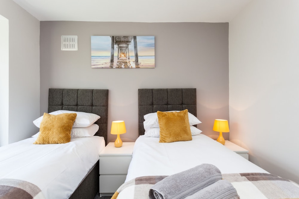 Luxury Double Room Single Use, 2 Twin Beds photo 2
