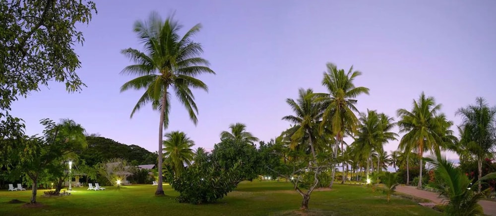 Garden Bure photo 5