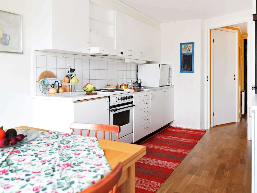 Comfort Apartment, 2 Bedrooms photo 3