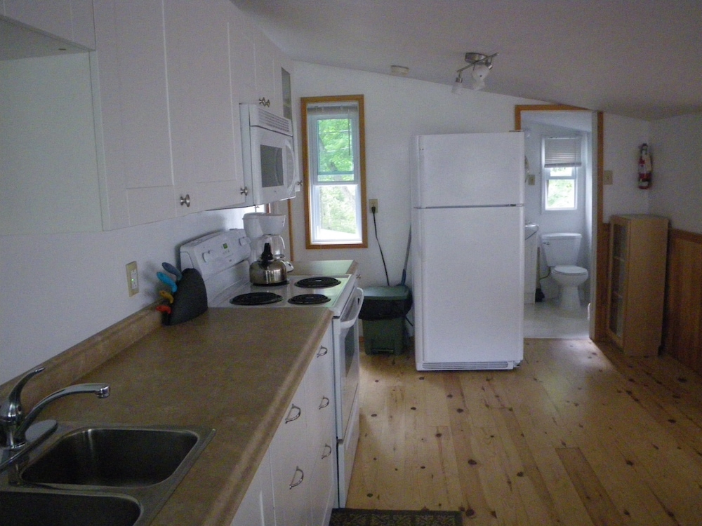 Cottage, 3 Bedrooms, Kitchen photo 2