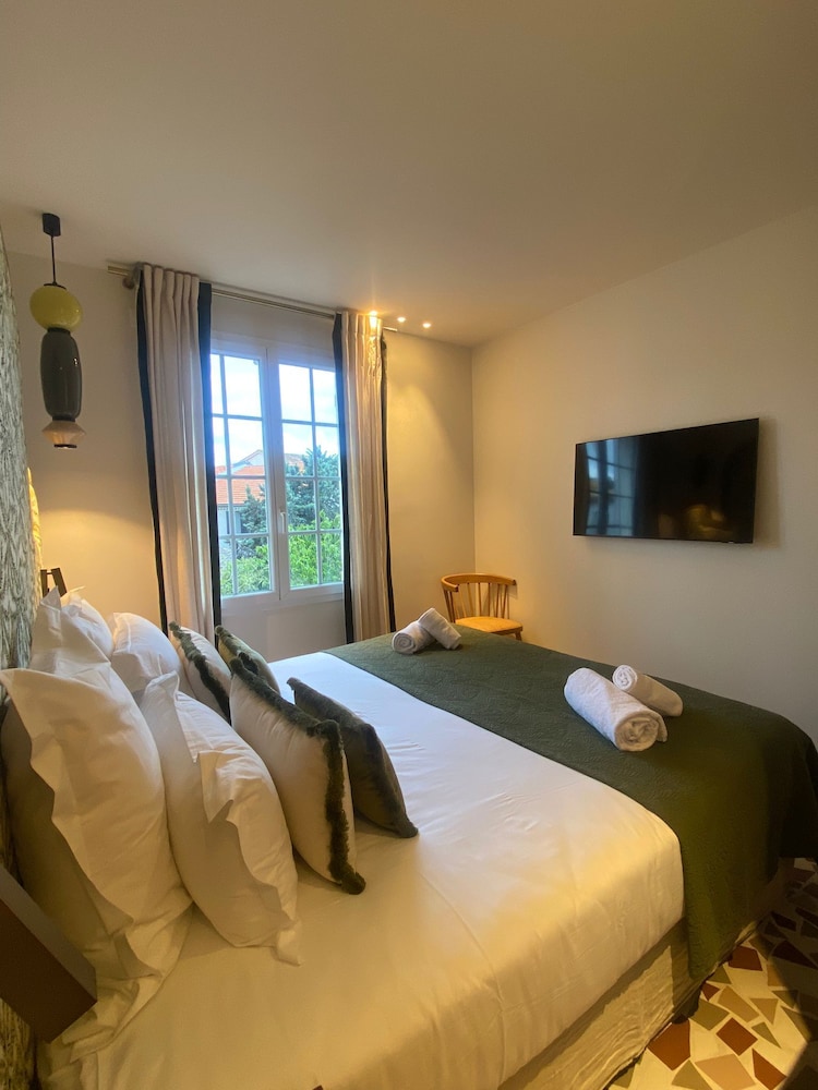 Basic Double Room photo 2