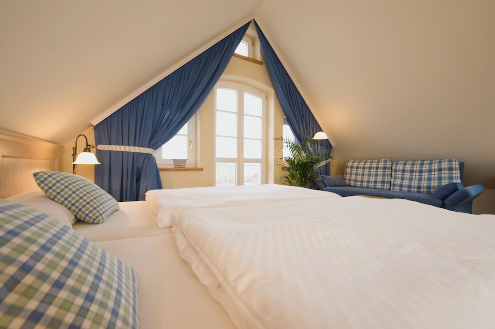 Comfort Double Room, Garden View