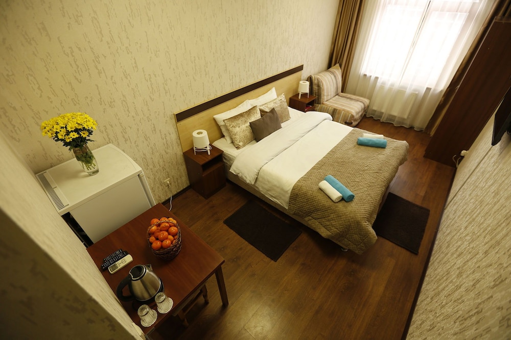Standard Double or Twin Room photo 3