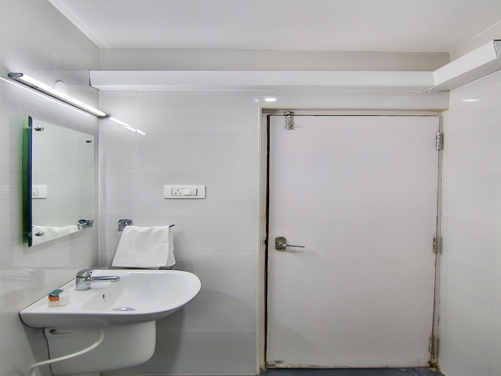 Double Or Twin Room photo 2