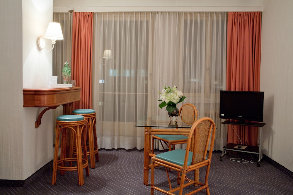 Executive Room, Non Smoking, Kitchenette photo 2