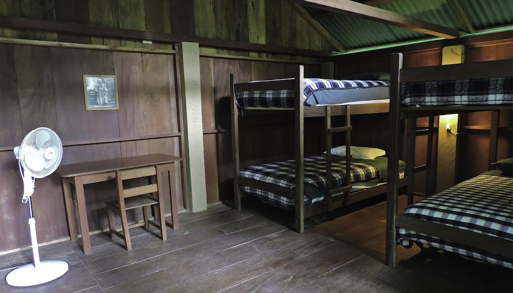 Basic Cabin, River View photo 1