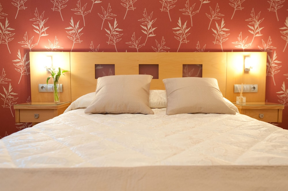 Economy Double Room photo 2