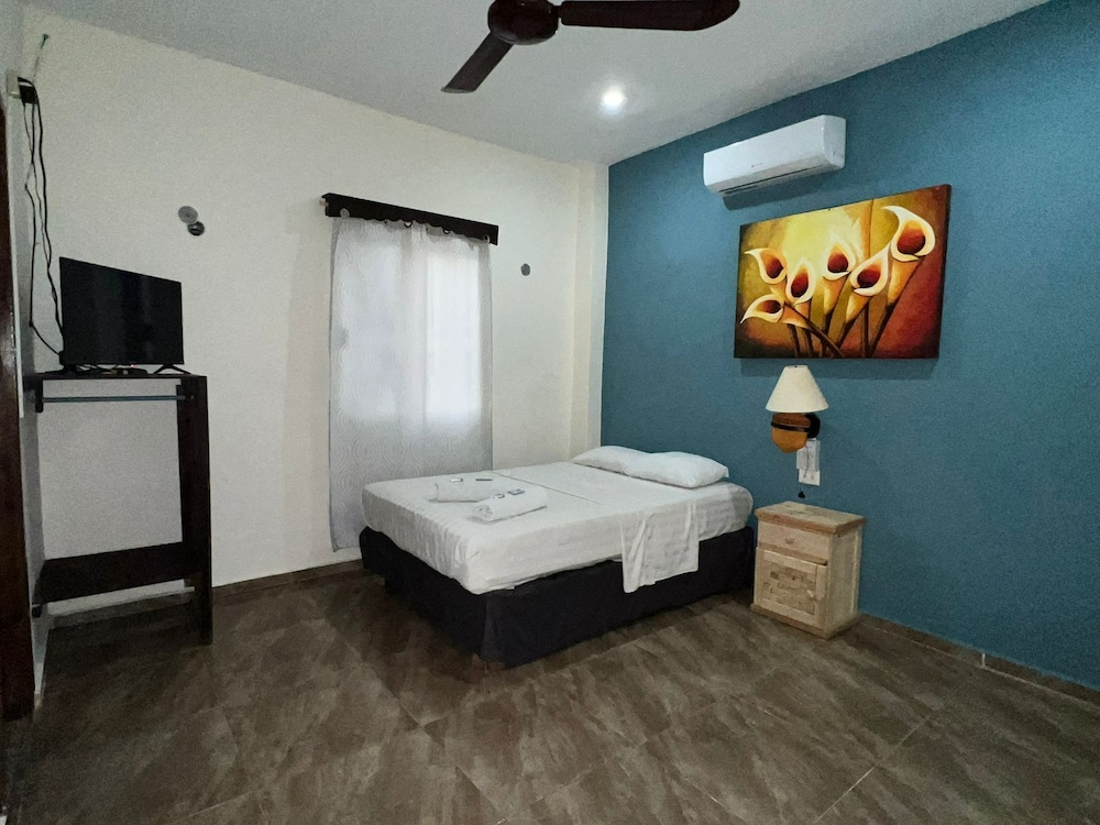 Basic Double Room, Garden View
