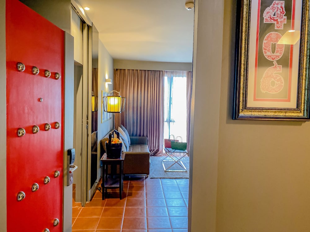 Executive Suite Room - Photo 3