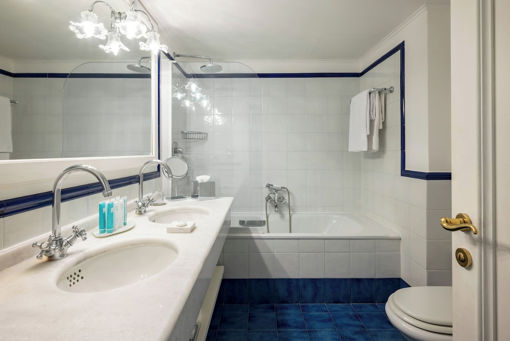 Superior Room, Sea View - Photo 2