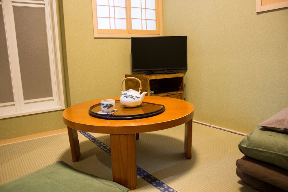 Single Room photo 3