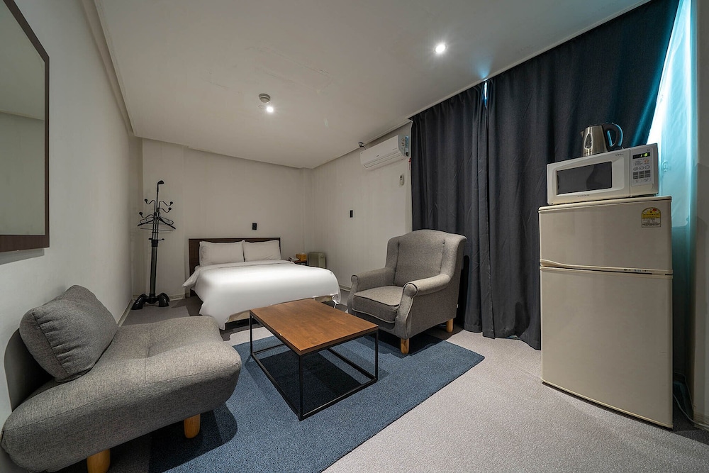 Standard Room - Photo 6