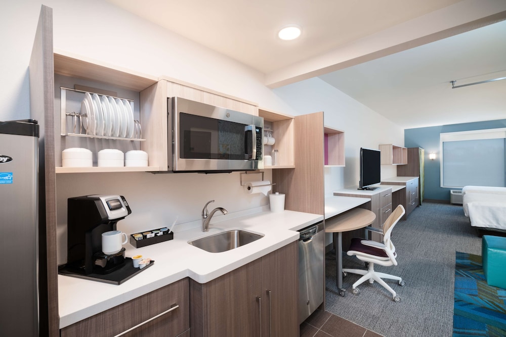 Studio, 2 Queen Beds, Accessible, Bathtub (Mobility & Hearing) - Photo 3