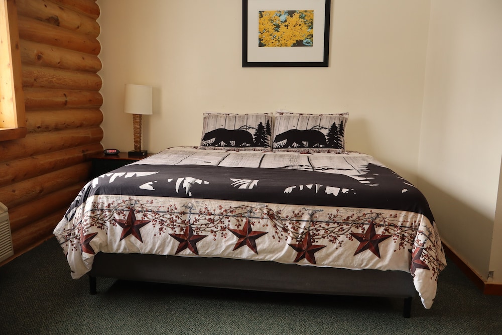 Standard Room, 1 King Bed photo 1