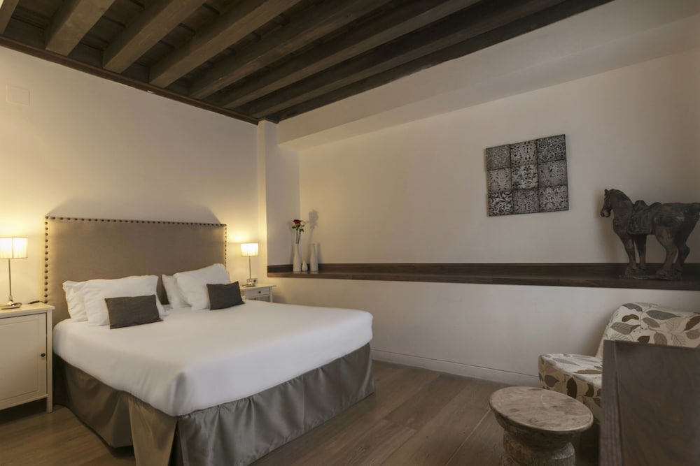 Double Room, Courtyard Area photo 2