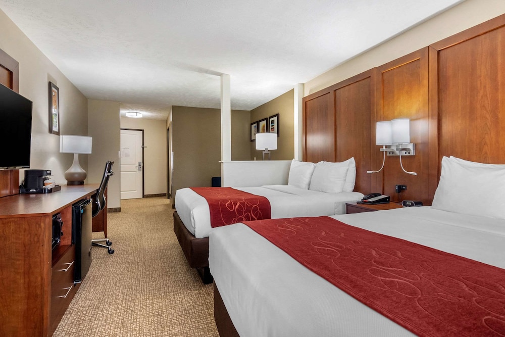 Suite, Sofabed, 2 Queen Beds, Non-Smoking - Photo 8