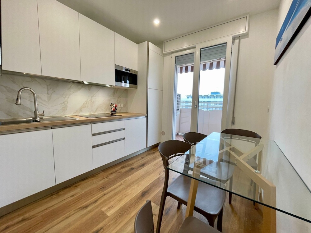 Apartment, 1 Bedroom, Balcony, City View