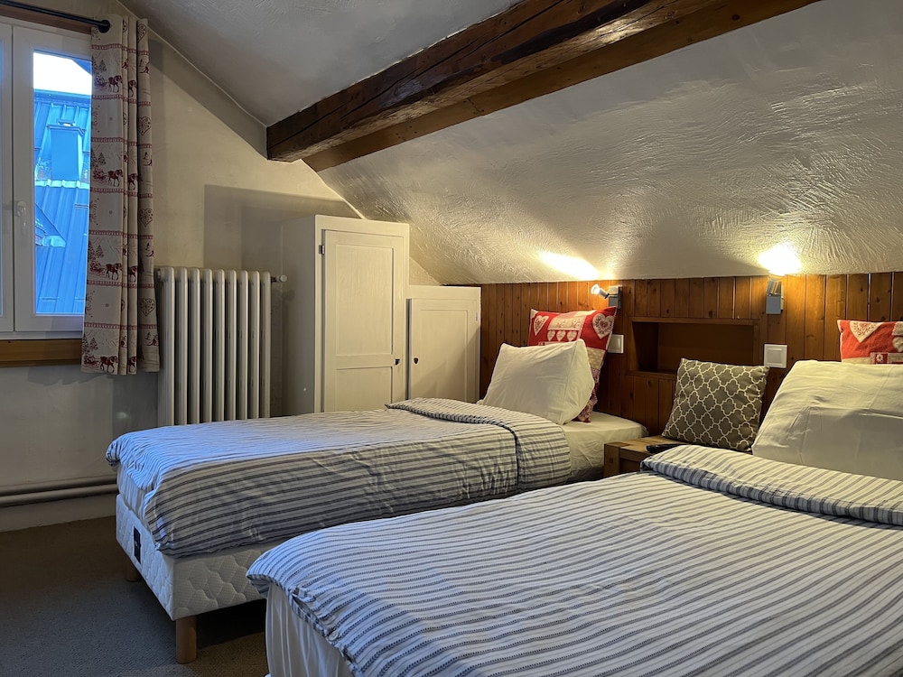 Traditional Twin Room