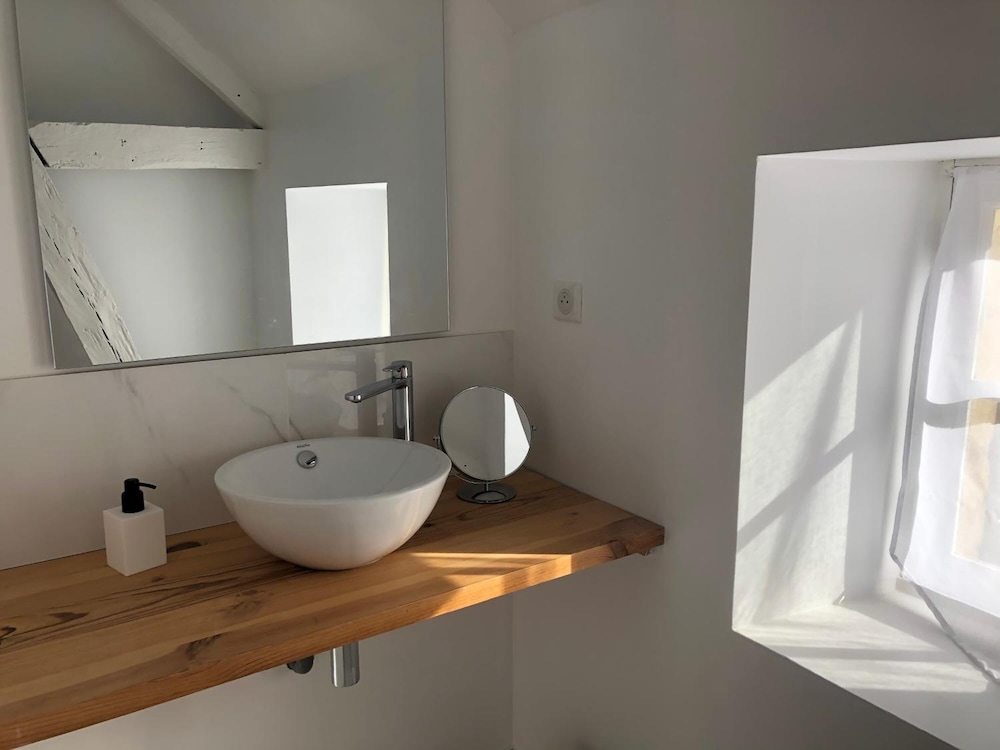 Suite (4) photo 3