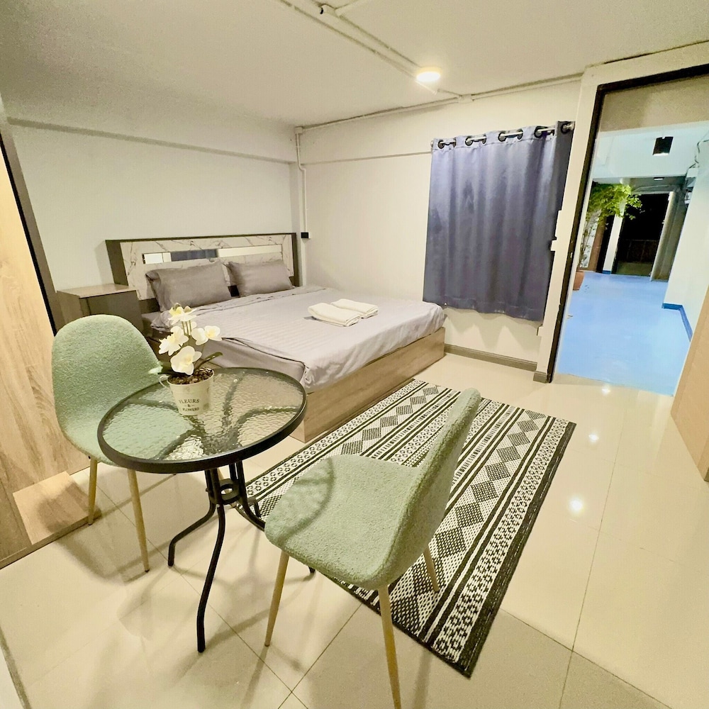 Deluxe Double Room photo 2