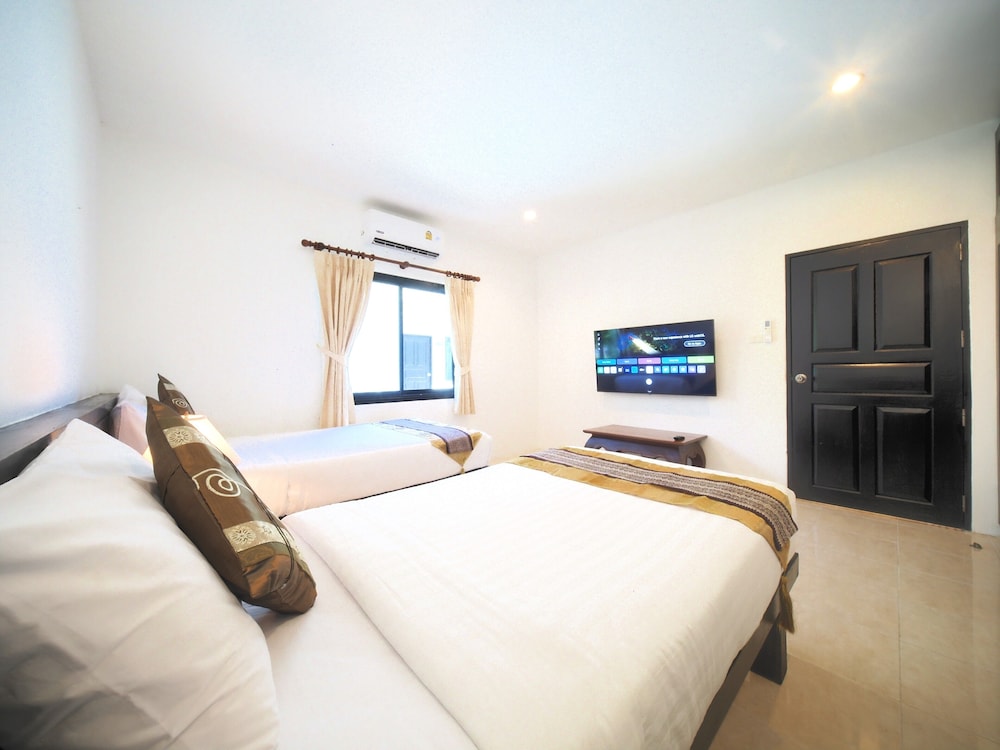Deluxe Bungalow, 1 Bedroom - Photo 15