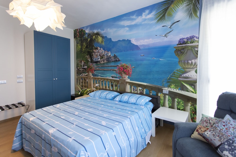 Classic Double Room, Shared Bathroom