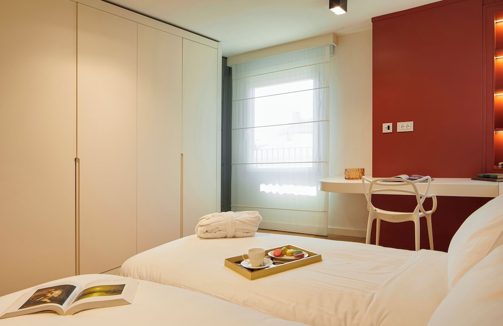 1+1 Residences photo 3