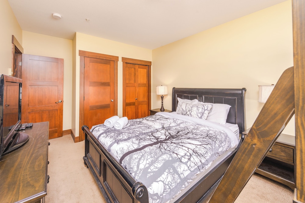 Stonegate Resort A206 | 3BR photo 1