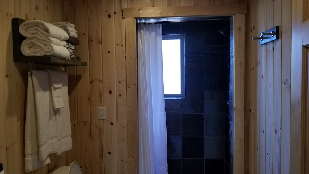 Cabin 6 photo 3