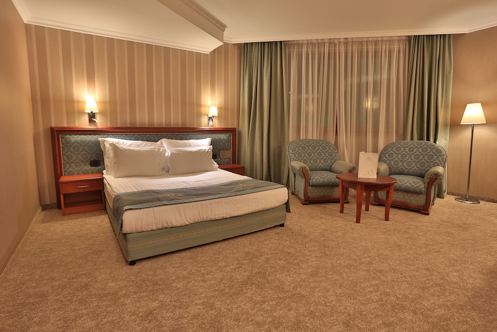 Double Room (Free Room Safe) photo 1