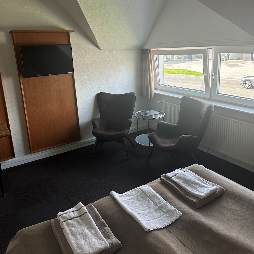 Basic Double Room photo 1