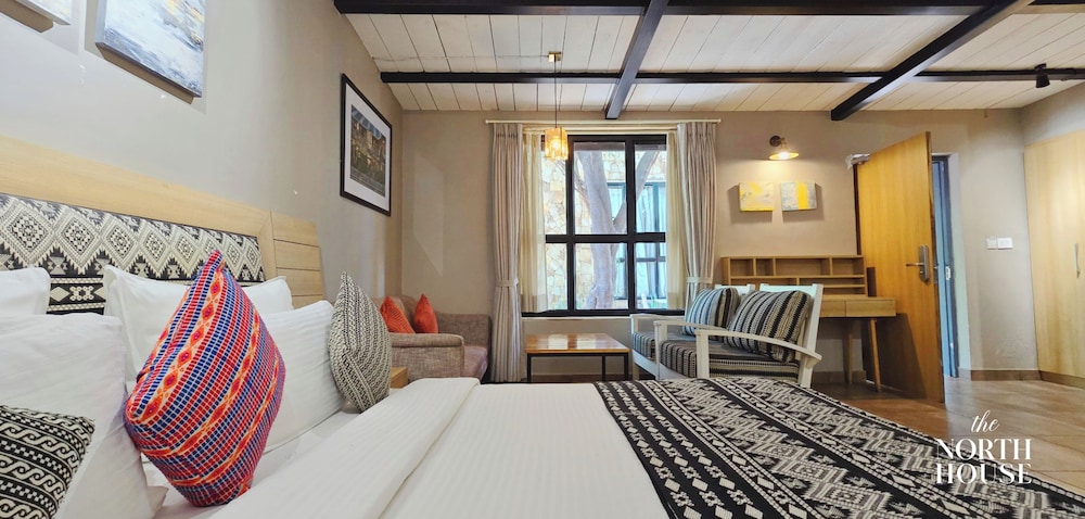 Premium Room - Photo 1