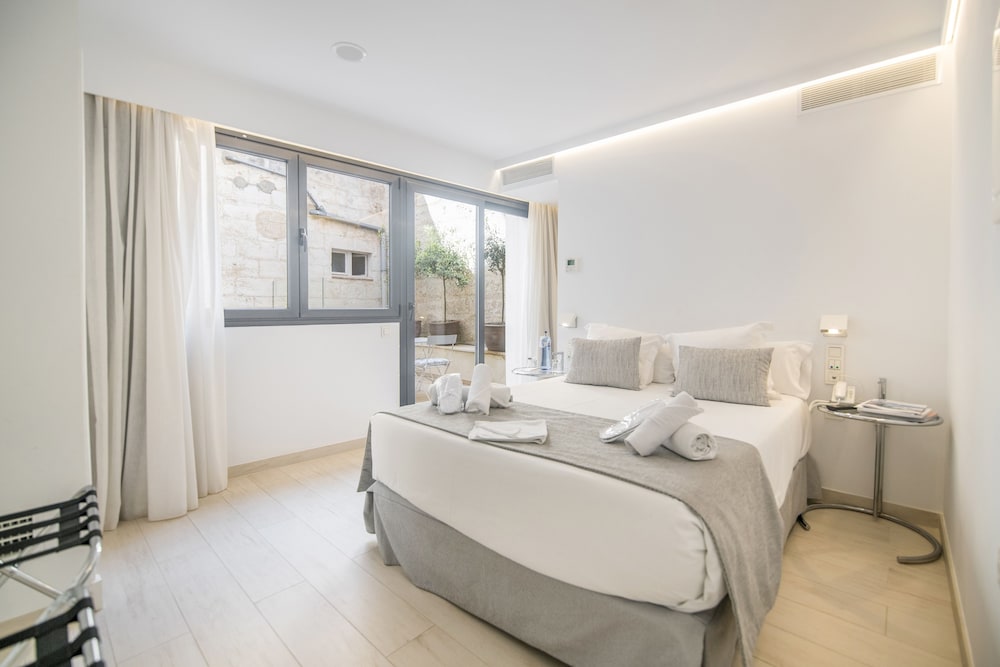 Superior Room, Mobility Accessible, Patio