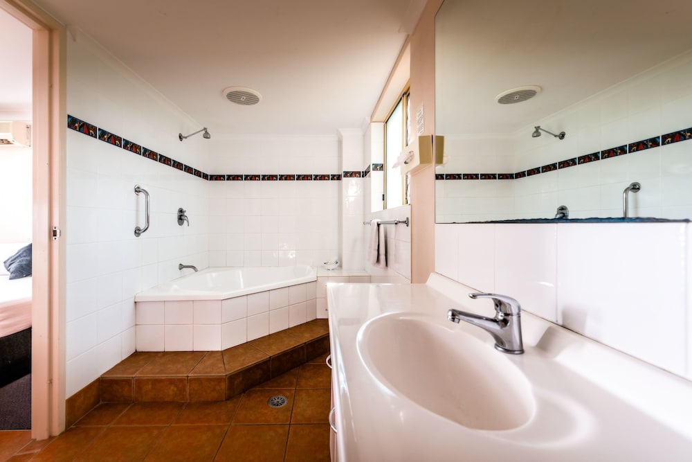 King Spa Room photo 3