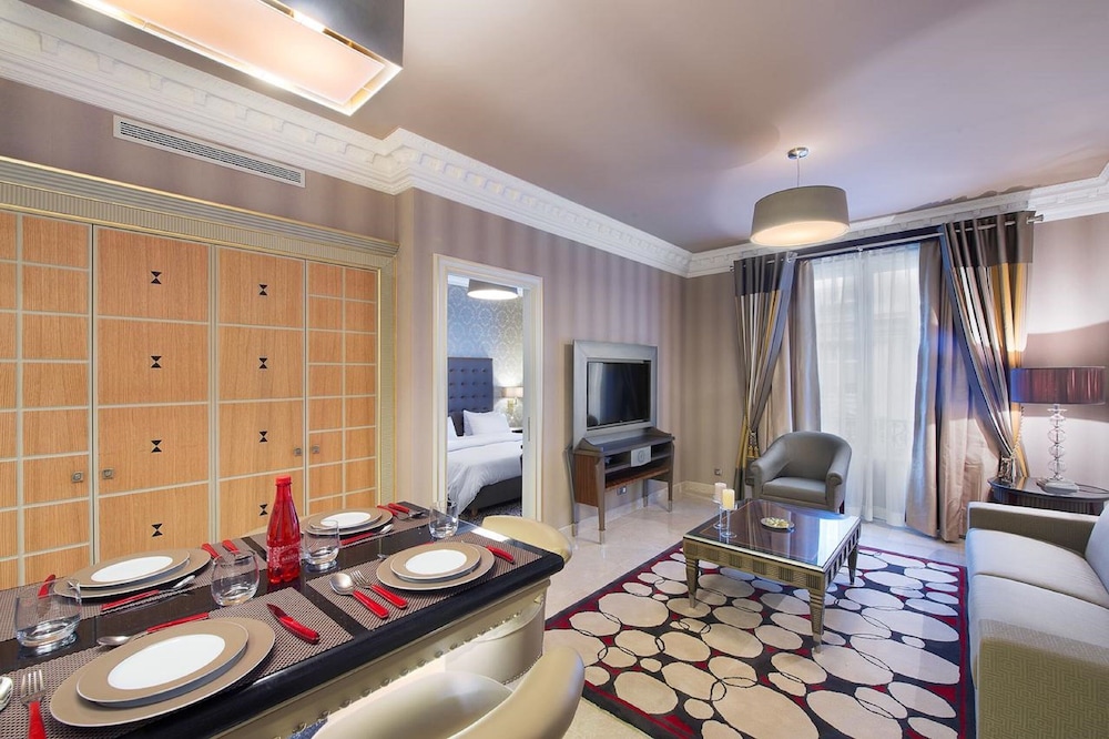 Executive Suite photo 1