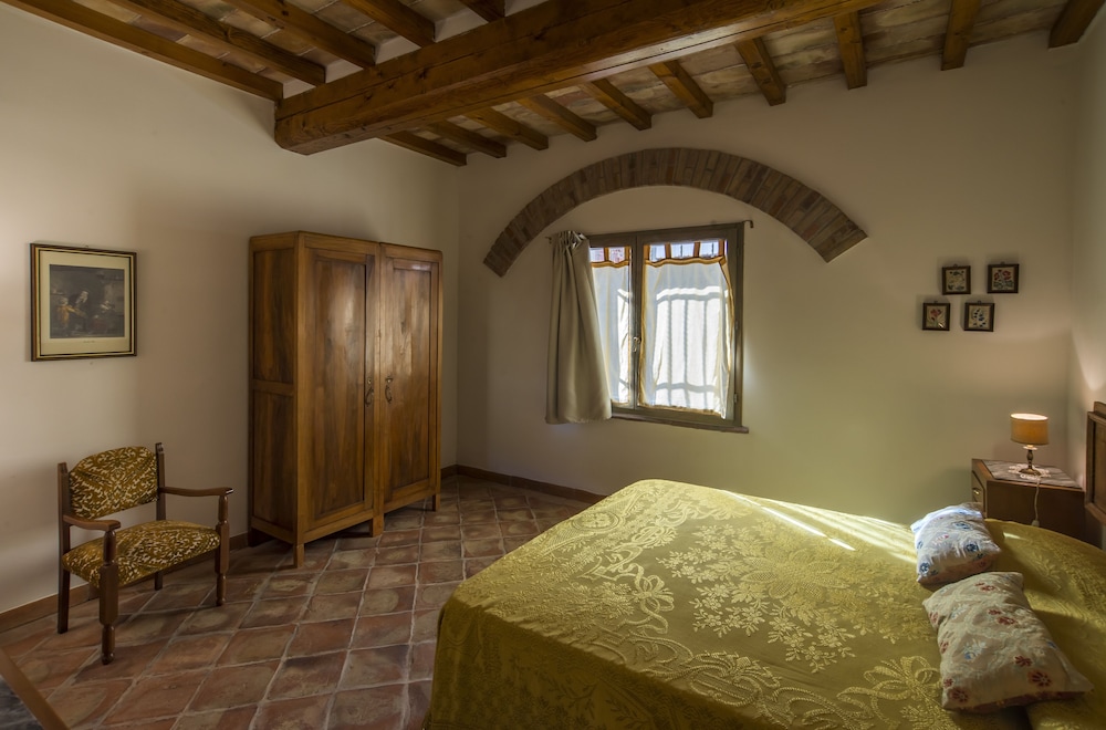 Standard Apartment, Multiple Beds, Garden View, Ground Floor