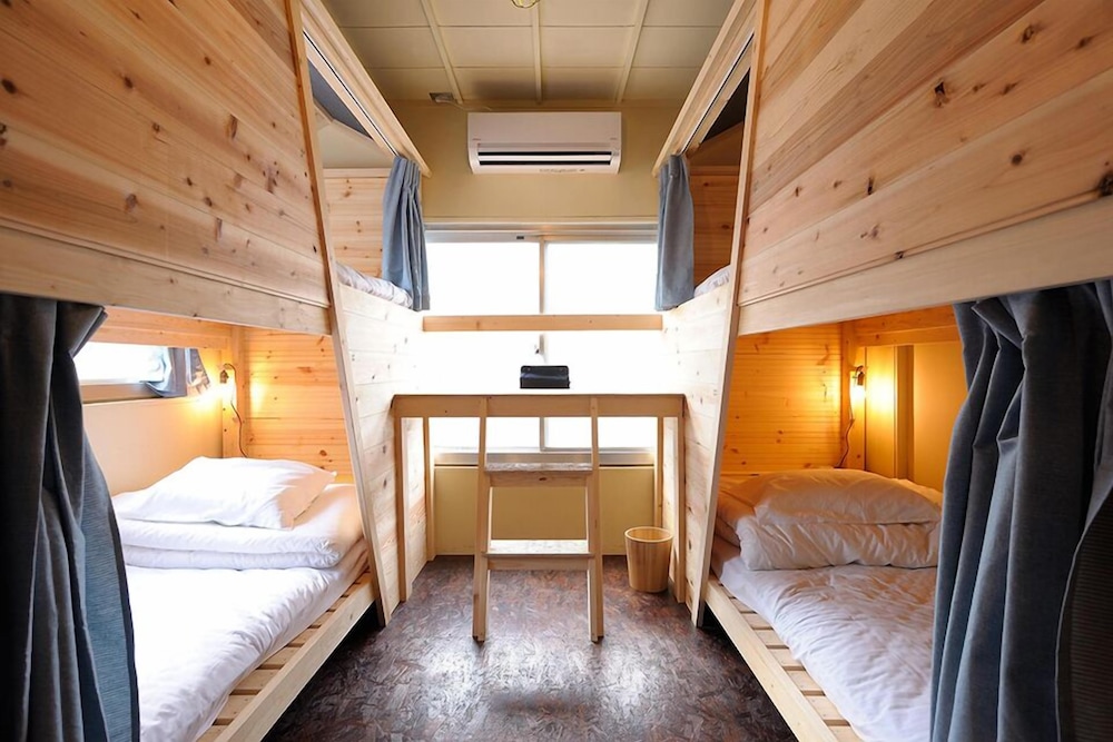 Shared Dormitory, Mixed Dorm, Shared Bathroom photo 1