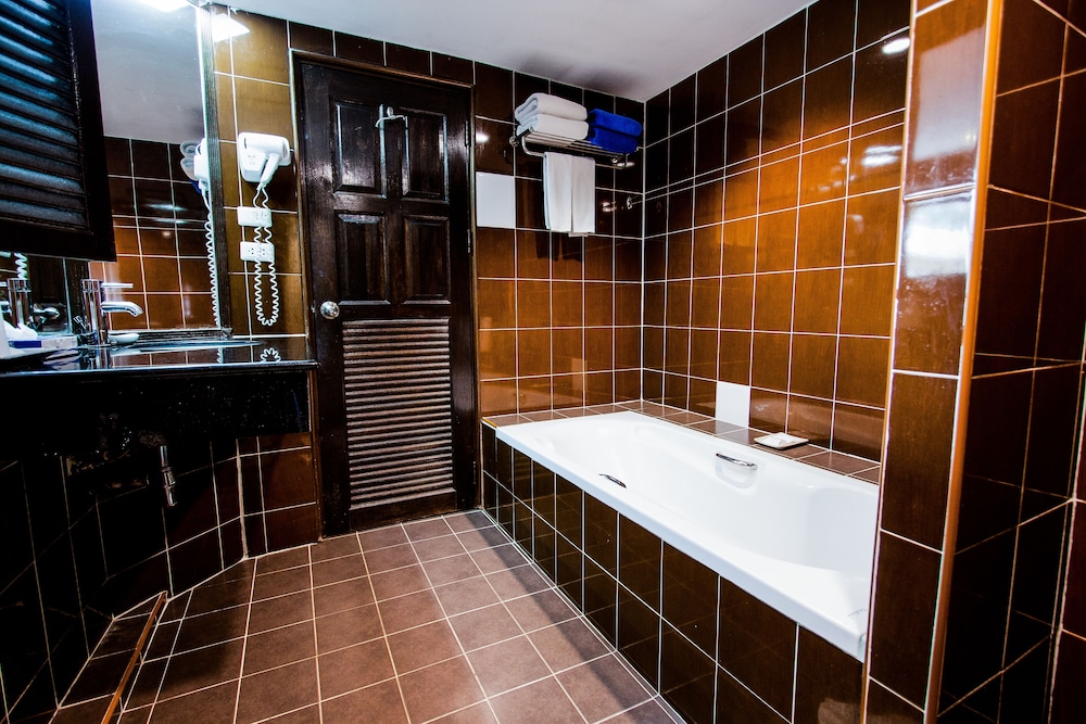 Family Suite, 2 Bedrooms - Photo 7