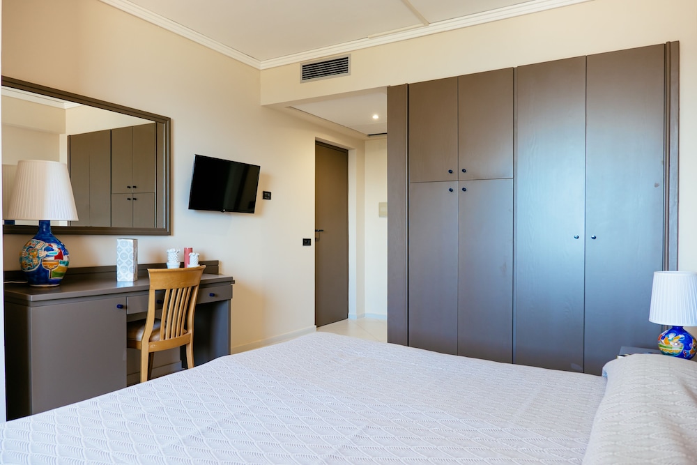 Standard Room, Mountain View photo 2