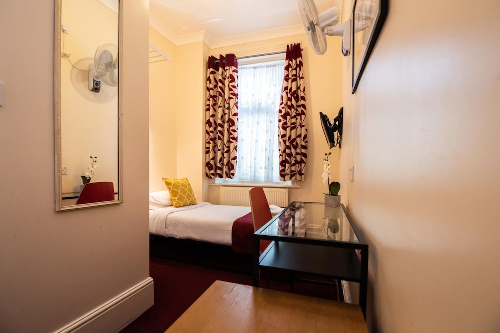 Standard Single Room, 1 Twin Bed photo 3