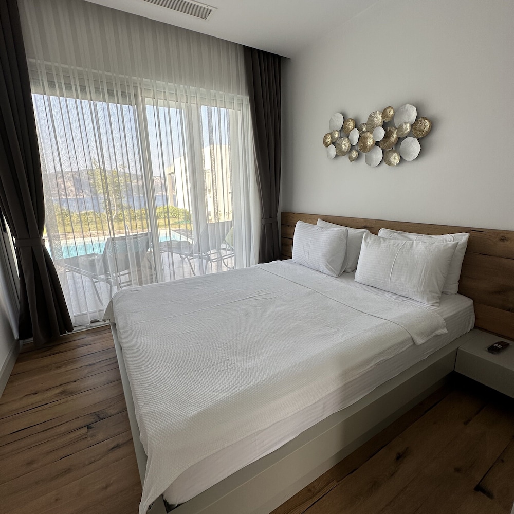 Junior Villa with Private Pool and Sea View