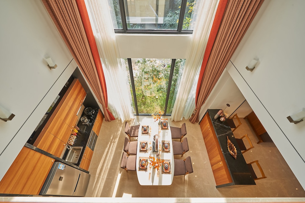 Villa E photo 2