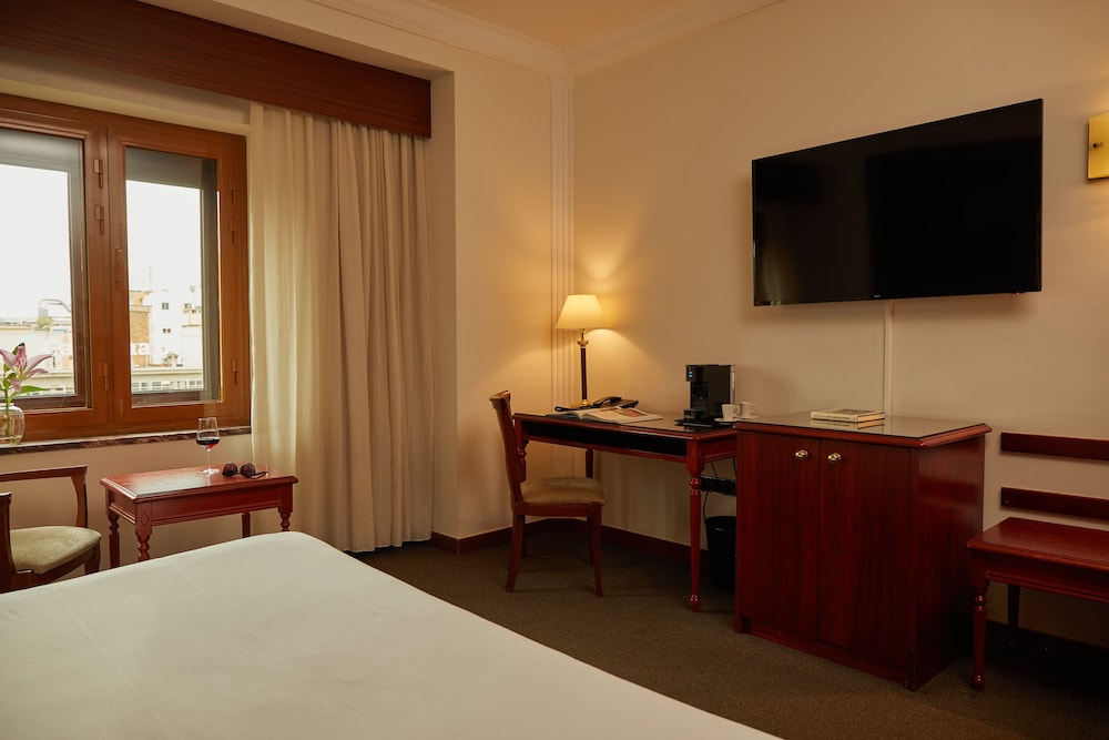 City Double Room, City View