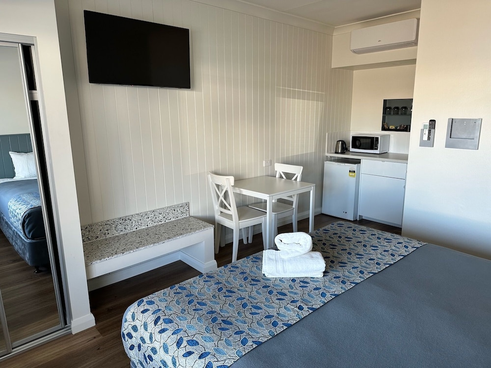 Economy Room photo 3