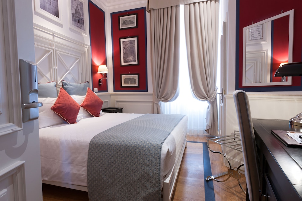 Deluxe Double Room - Photo 1