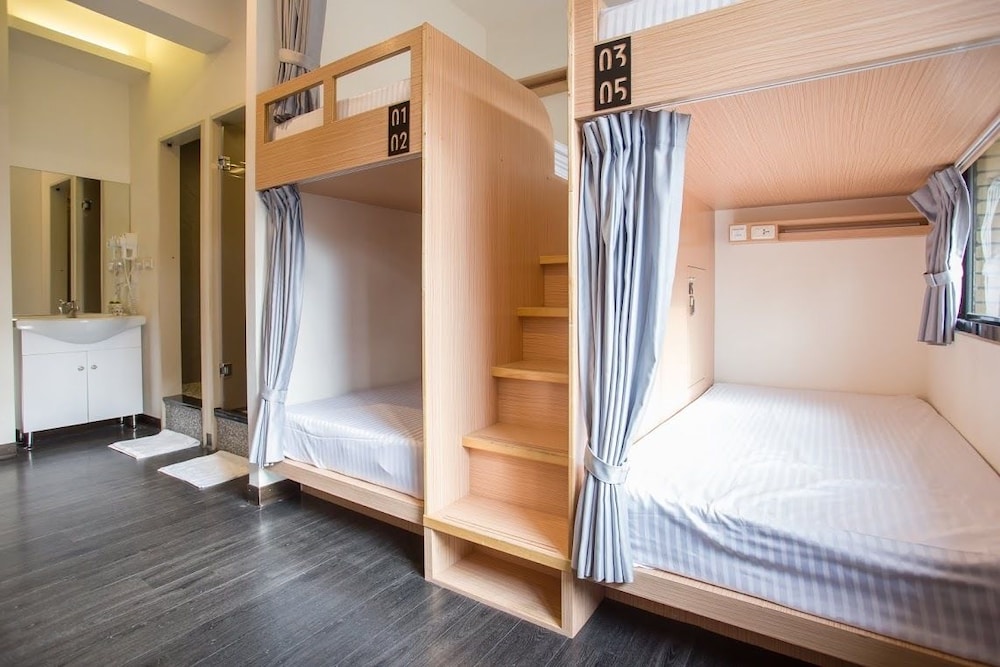Superior Single Bed-Mix Dorm photo 1