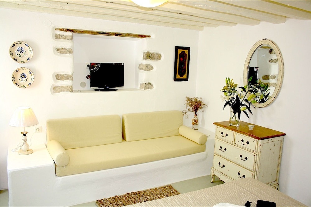 Deluxe Studio (Thalassa) photo 2