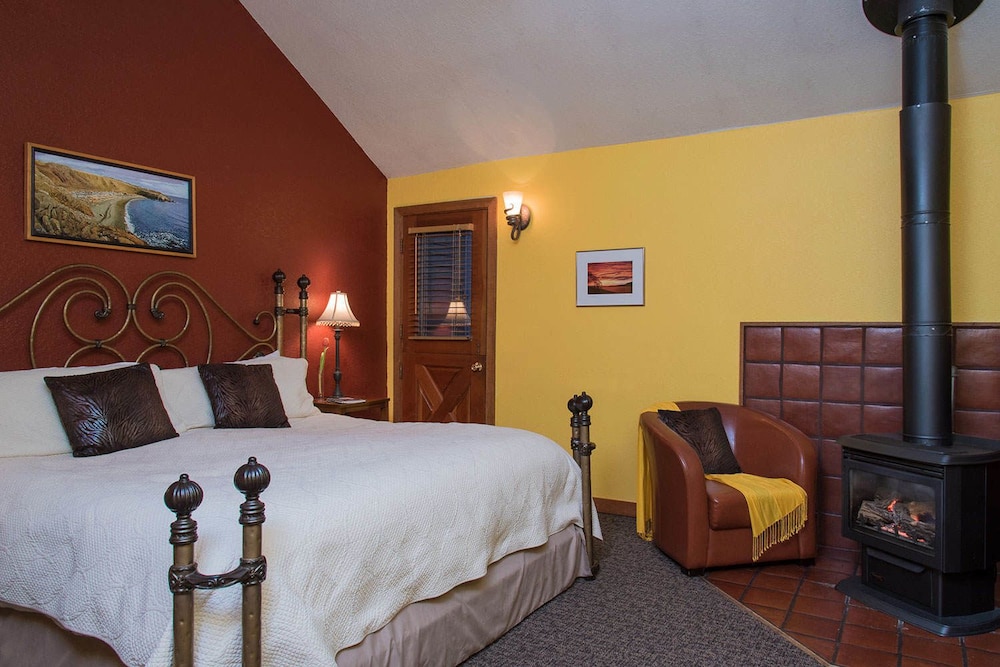 Cottage, 1 King Bed, pet-friendly