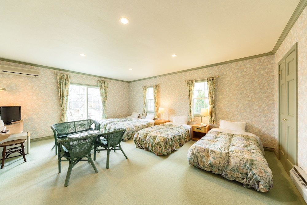 [Annex] Four Beds Room photo 1