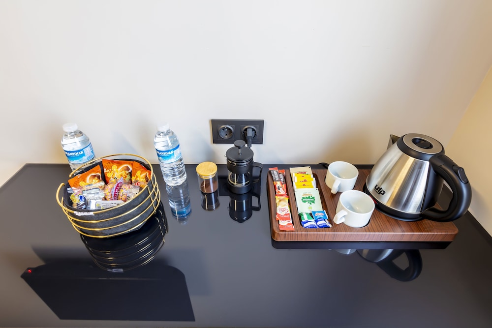 Deluxe Quadruple Room - Photo 5